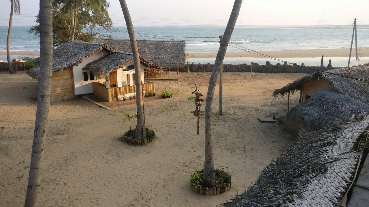 Surfpoint Sri Lanka Kite Village Kalpitiya Exterior foto
